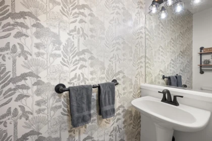 Powder Room Photo of 24199 102b Avenue, Maple Ridge, BC