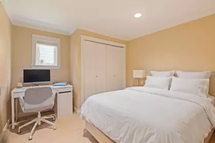 Laundry Room Photo of 697 E Braemar Road, North Vancouver, BC