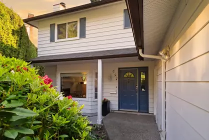 Swimming Pool Photo of 697 E Braemar Road, North Vancouver, BC