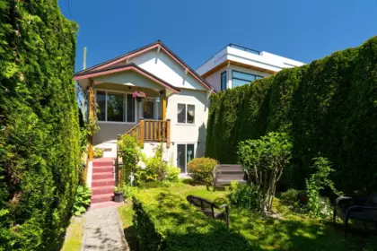 219 E 38th Avenue, Vancouver, BC, Vancouver — Single Family Residence for sale
