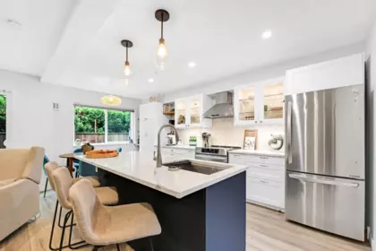 Kitchen Photo of 9 2401 Mamquam Road, Squamish, BC