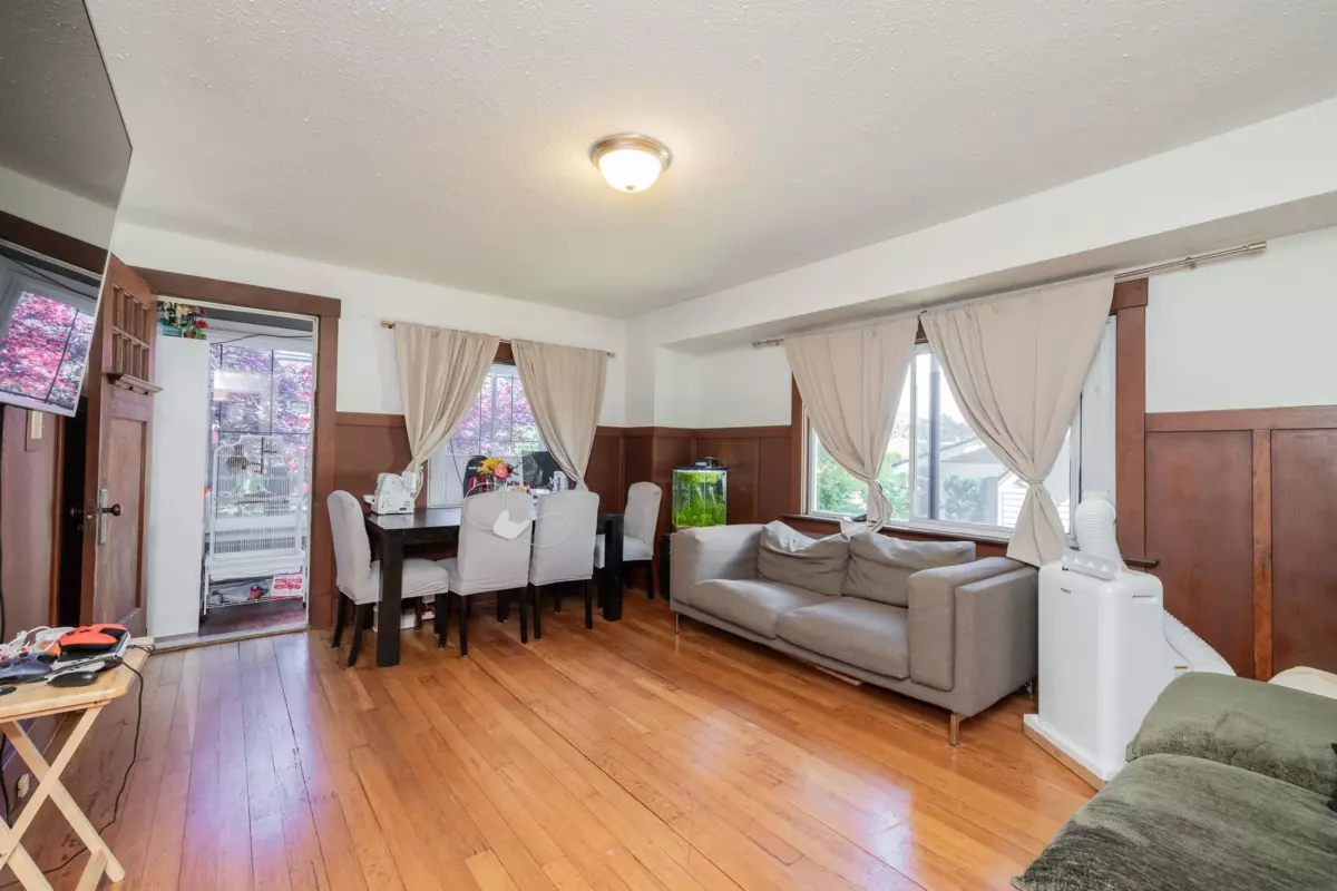 Dining Area Photo of 4338 Arthur Drive, Delta, BC