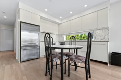 Breakfast Nook Photo of 301 188 E 32nd Avenue, Vancouver, BC