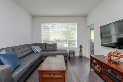 209 16396 64 Avenue, Surrey, BC, Surrey — Apartment/Condo for sale