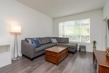 209 16396 64 Avenue, Surrey, BC, Surrey — Apartment/Condo for sale