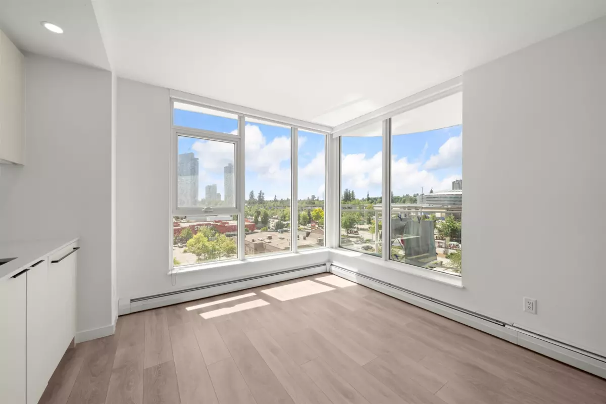 Living Room Photo of 608 13685 102 Avenue, Surrey, BC