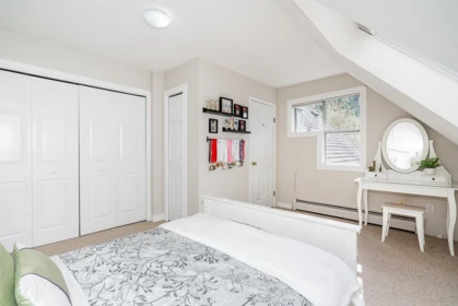 Loft / Bonus Room Photo of 4 3347 Dewdney Trunk Road, Port Moody, BC