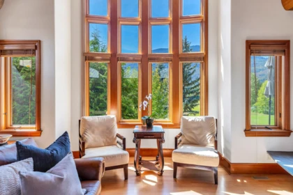 8059 Nicklaus North Boulevard, Whistler, BC, Whistler — Single Family Residence for sale