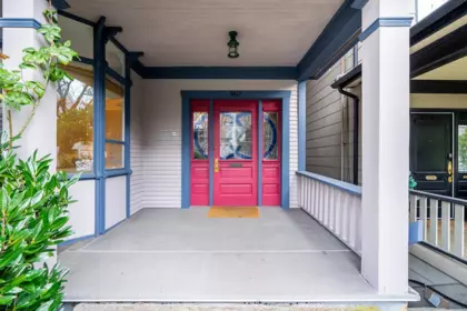Hot Tub / Spa Photo of 967 W 8th Avenue, Vancouver, BC