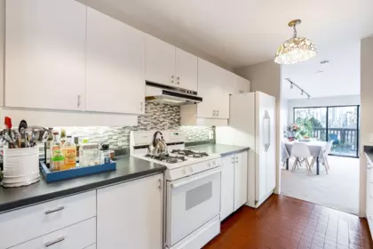 Pantry Photo of 967 W 8th Avenue, Vancouver, BC