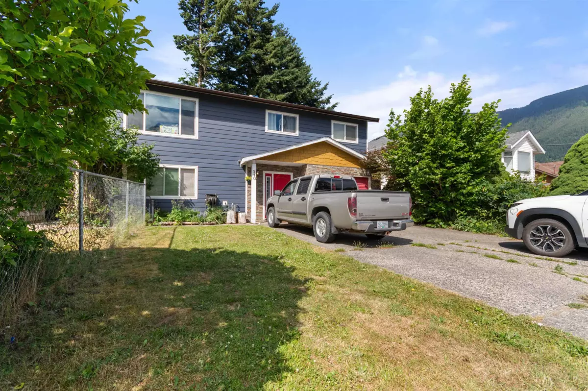 Exterior Rear Photo of 540 5th Avenue, Hope, BC