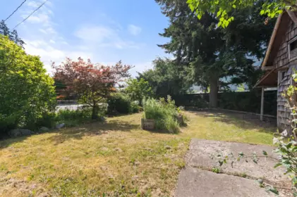 540 5th Avenue, Hope, BC, Hope — Single Family Residence for sale