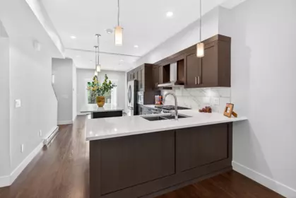 Kitchen Photo of 34 21150 76a Avenue, Langley, BC
