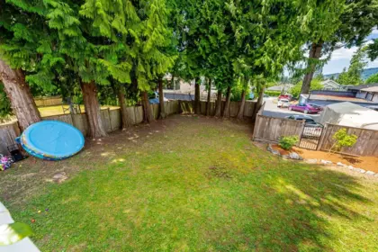 Garden / Landscaping Photo of 716 Colinet Street, Coquitlam, BC