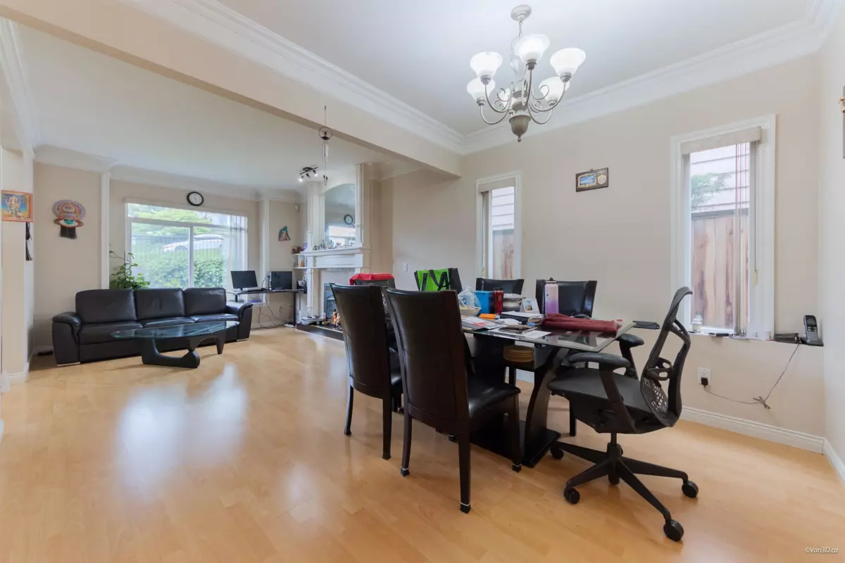Family Room Photo of 4191 Dominion Street, Burnaby, BC