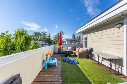 Front Yard Photo of 65 15588 32 Avenue, Surrey, BC