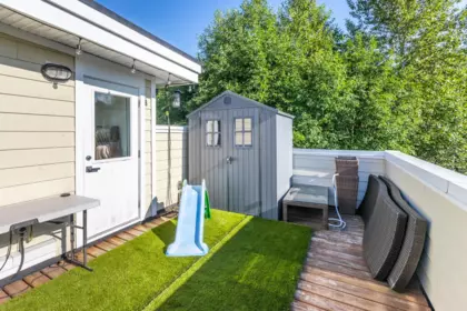 Swimming Pool Photo of 65 15588 32 Avenue, Surrey, BC