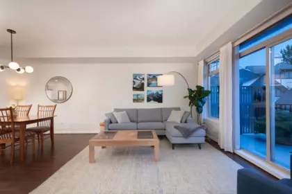 Breakfast Nook Photo of 33 55 Hawthorn Drive, Port Moody, BC