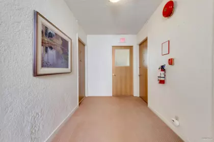Basement Recreation Room Photo of 3 2255 W 40th Avenue, Vancouver, BC