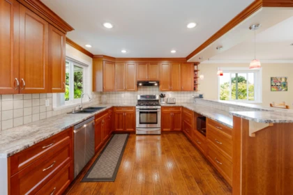 Breakfast Nook Photo of 16199 13th Avenue, Surrey, BC