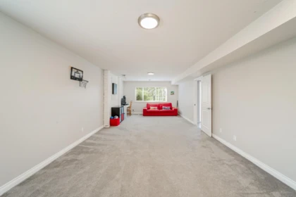 Hallway Photo of 16199 13th Avenue, Surrey, BC