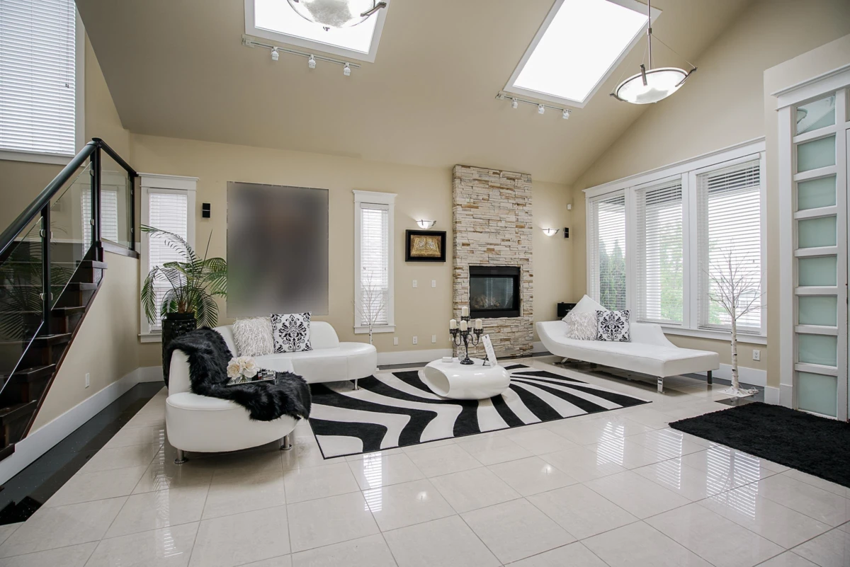 Dining Area Photo of 15075 70a Avenue, Surrey, BC