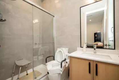 Guest Bathroom Photo of 1019 57 Street, Delta, BC