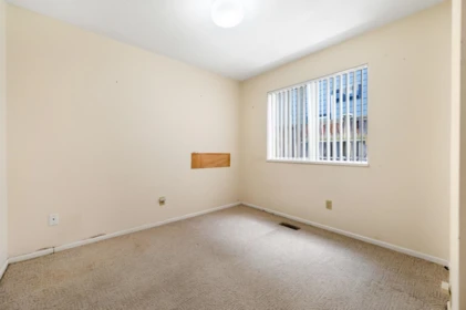 Basement Recreation Room Photo of 12420 Phoenix Drive, Richmond, BC