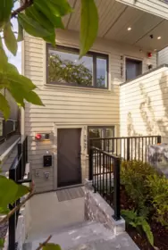 Office / Den Photo of 1 1937 Templeton Drive, Vancouver, BC