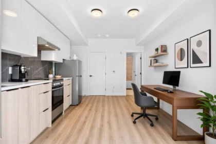 Pantry Photo of 6 237 Ridgeway Avenue, North Vancouver, BC