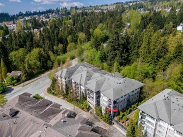 Swimming Pool Photo of 201 2951 Silver Springs Boulevard, Coquitlam, BC