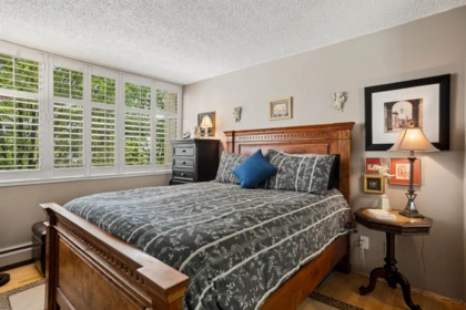Breakfast Nook Photo of 406 1816 Haro Street, Vancouver, BC