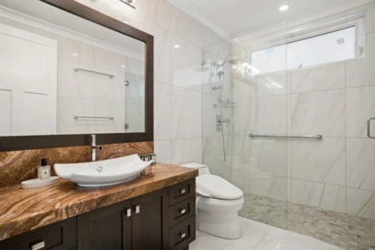Guest Bathroom Photo of 2011 W 36th Avenue, Vancouver, BC