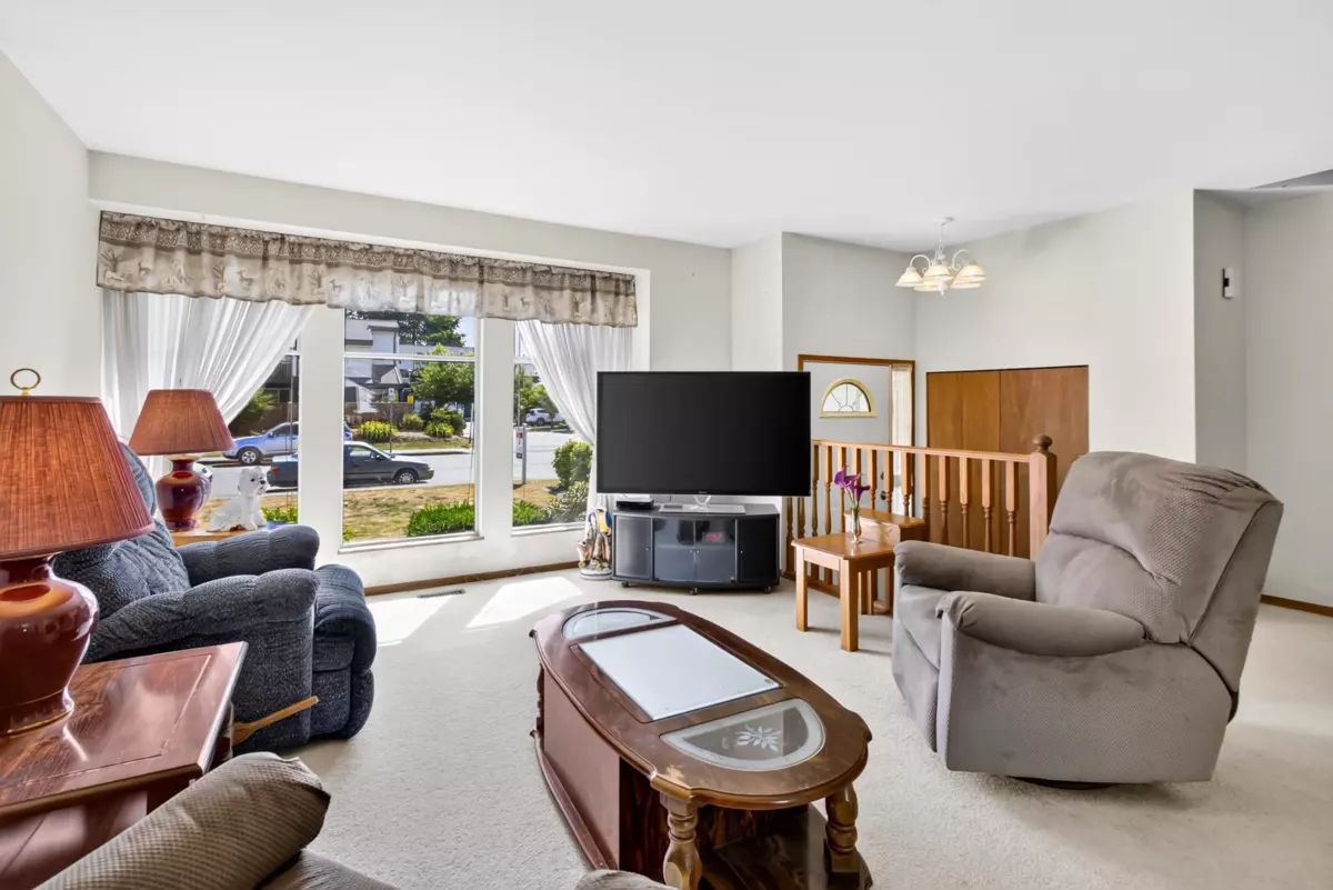 Family Room Photo of 12125 189a Street, Pitt Meadows, BC