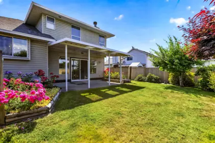 Backyard Photo of 12125 189a Street, Pitt Meadows, BC