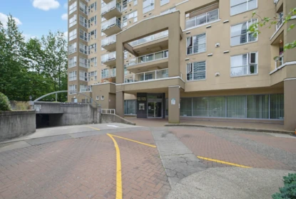 1002 9830 Whalley Boulevard, Surrey, BC, Surrey — Apartment/Condo for sale