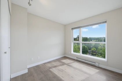 Hallway Photo of 1002 9830 Whalley Boulevard, Surrey, BC