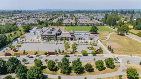 Community Amenities Photo (Clubhouse) of 7032 195a Street, Surrey, BC