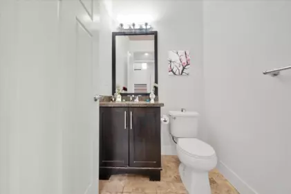 Primary Bathroom Photo of 7032 195a Street, Surrey, BC