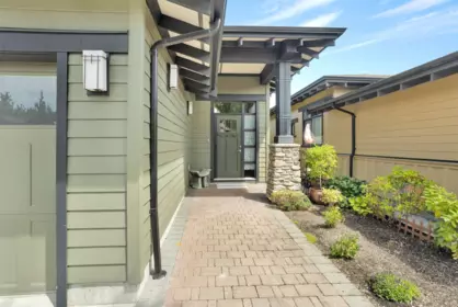 1630 Fir Springs Lane, Tsawwassen, BC, Tsawwassen — Single Family Residence for sale