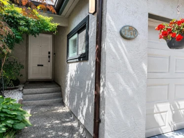 Garden / Landscaping Photo of 1741 Rufus Drive, North Vancouver, BC