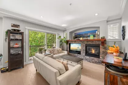 Kitchen Island Photo of 43 22225 50 Avenue, Langley, BC