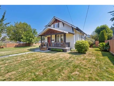 5690 Riverside Street, Abbotsford, BC, Abbotsford — Single Family Residence for sale