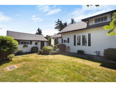5690 Riverside Street, Abbotsford, BC, Abbotsford — Single Family Residence for sale