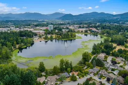 Front Yard Photo of 32735 Marshall Road, Abbotsford, BC