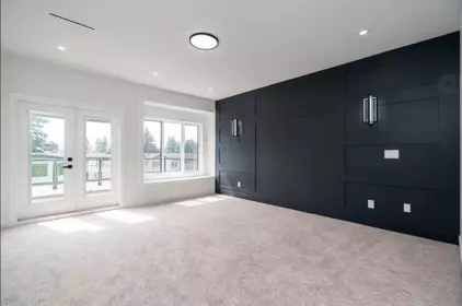 Guest Bathroom Photo of 32735 Marshall Road, Abbotsford, BC