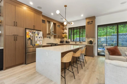 Pantry Photo of 33970 Tooley Place, Mission, BC