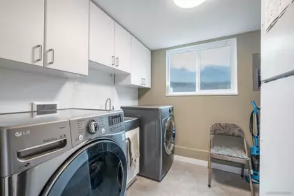 Primary Bathroom Photo of 7720 Waterton Drive, Richmond, BC