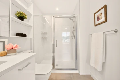 Mudroom Photo of PH7 3581 Ross Drive, Vancouver, BC