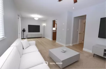 15402 96a Avenue, Surrey, BC, Surrey — Half Duplex for sale